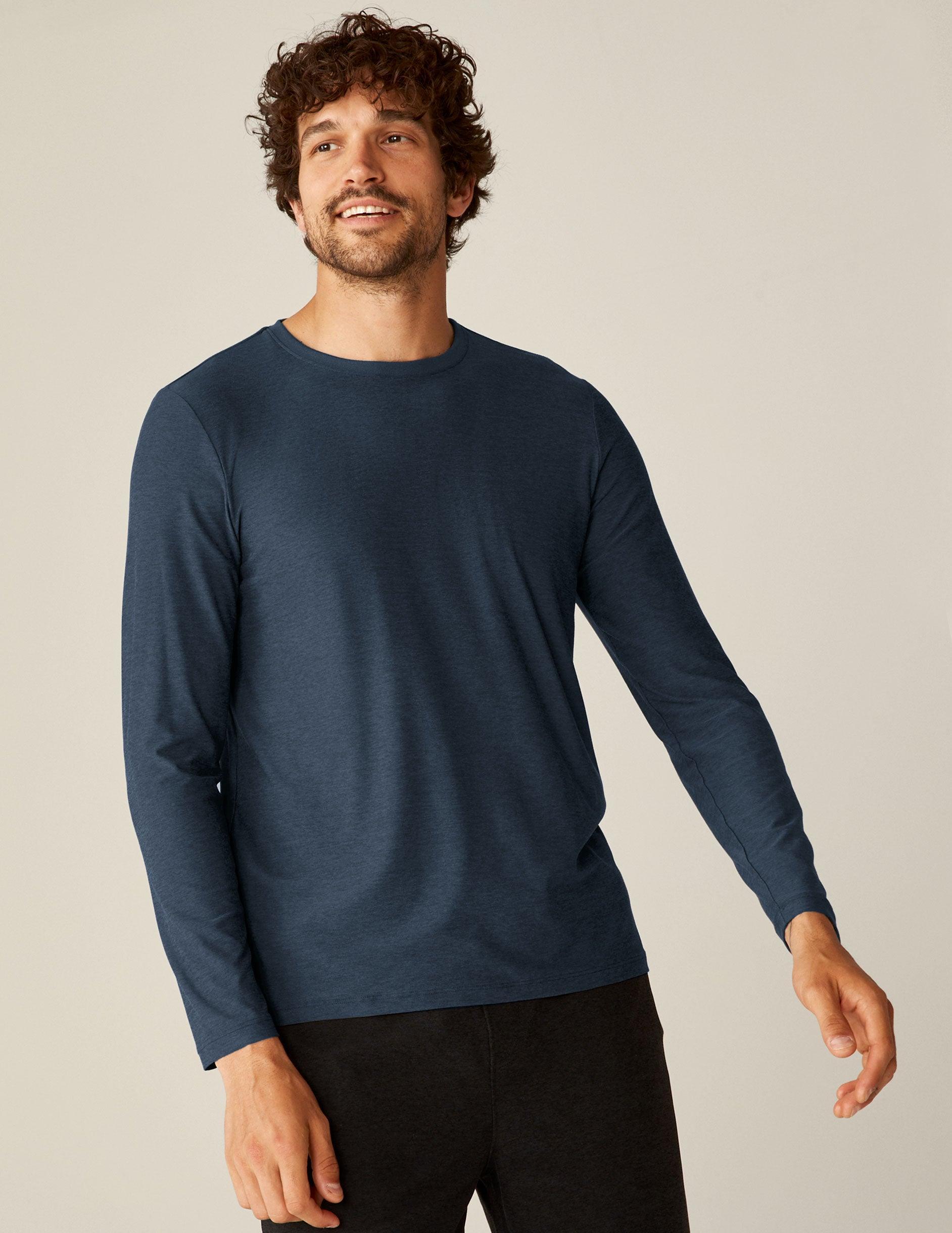 Always Beyond Long Sleeve Crew 2.0 Male Product Image