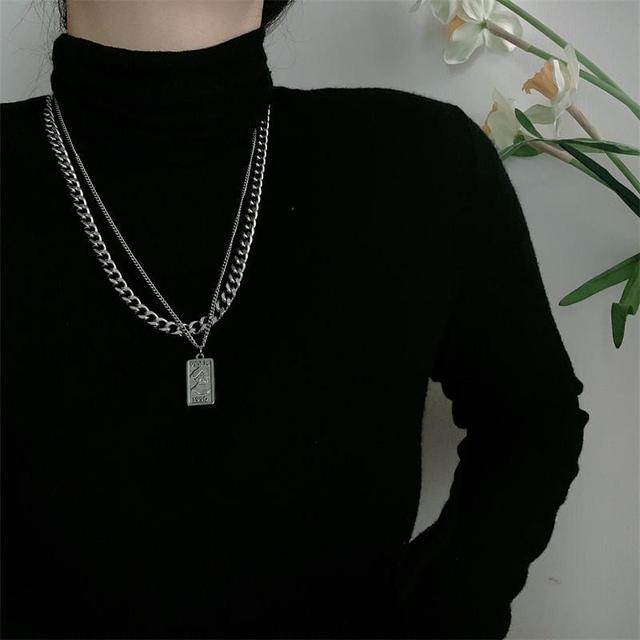 Pendant Chain Necklace Product Image