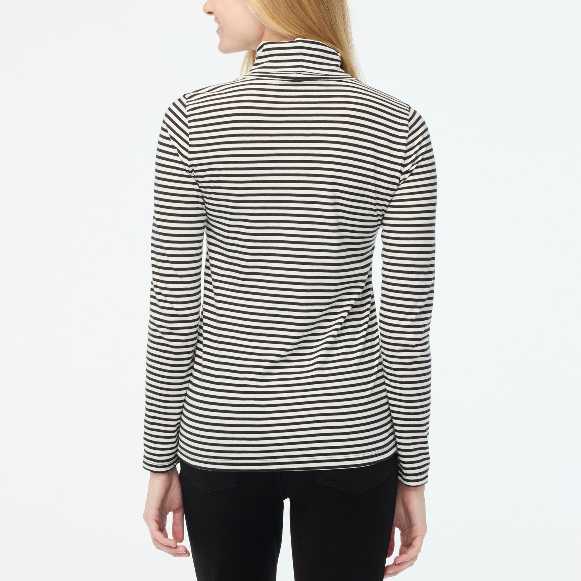 Printed tissue turtleneck Product Image