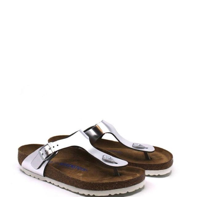 Birkenstock Gizeh Silver Metallic Leather Soft Footbed Regular Width Product Image