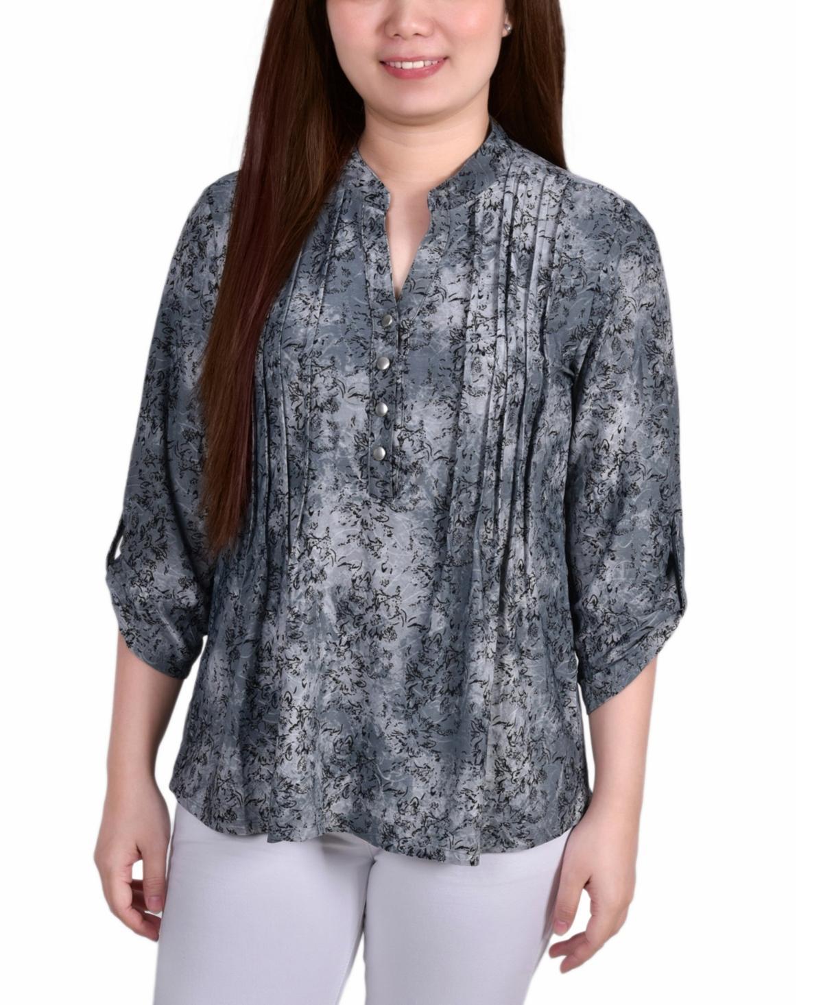 Womens 3/4 Roll Tab Sleeve Y-neck Top Product Image