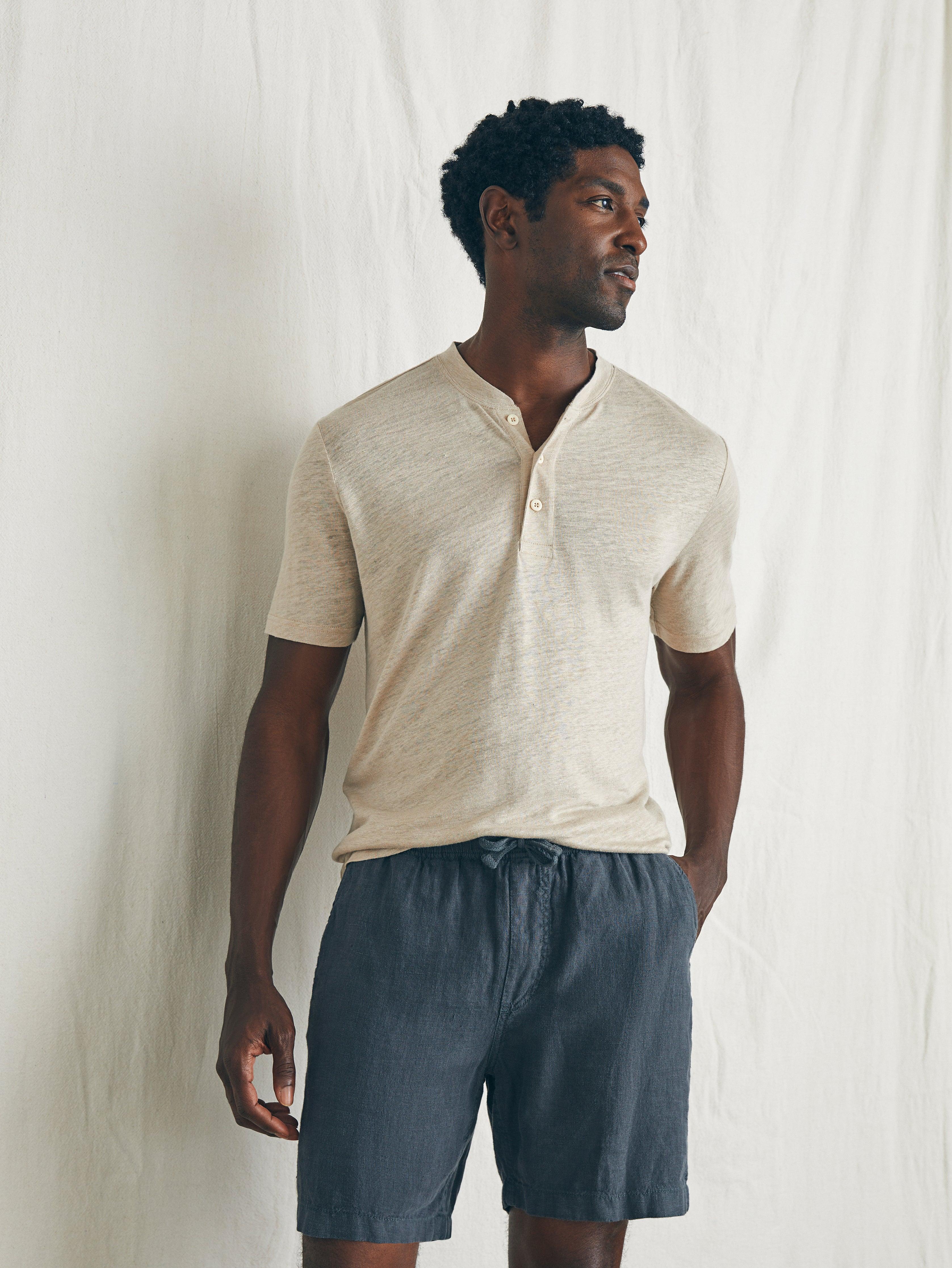 Essential Linen Short (6.5" Inseam) - Washed Black Male Product Image