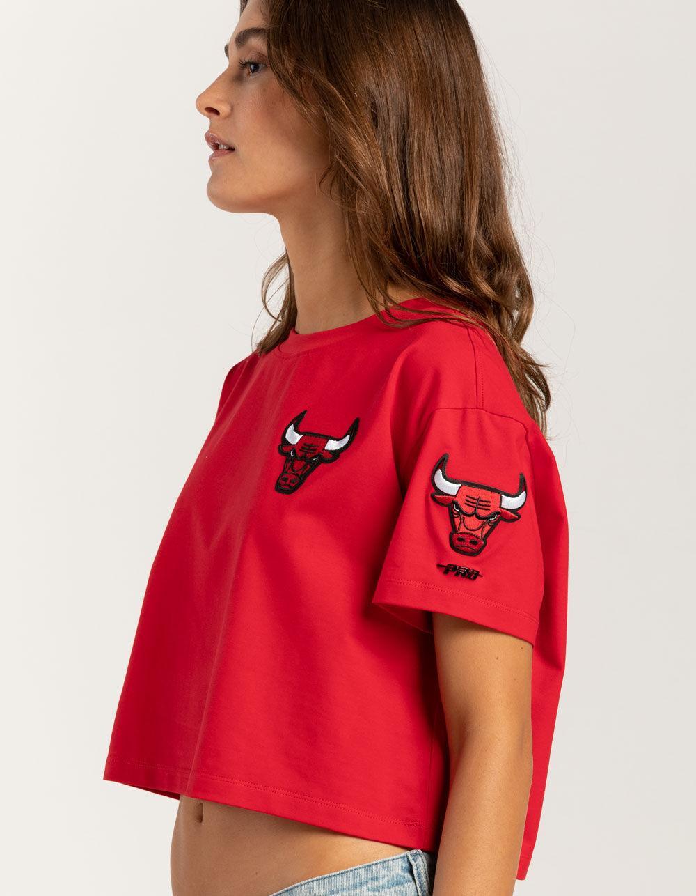 PRO STANDARD Chicago Bulls Womens Crop Tee Product Image