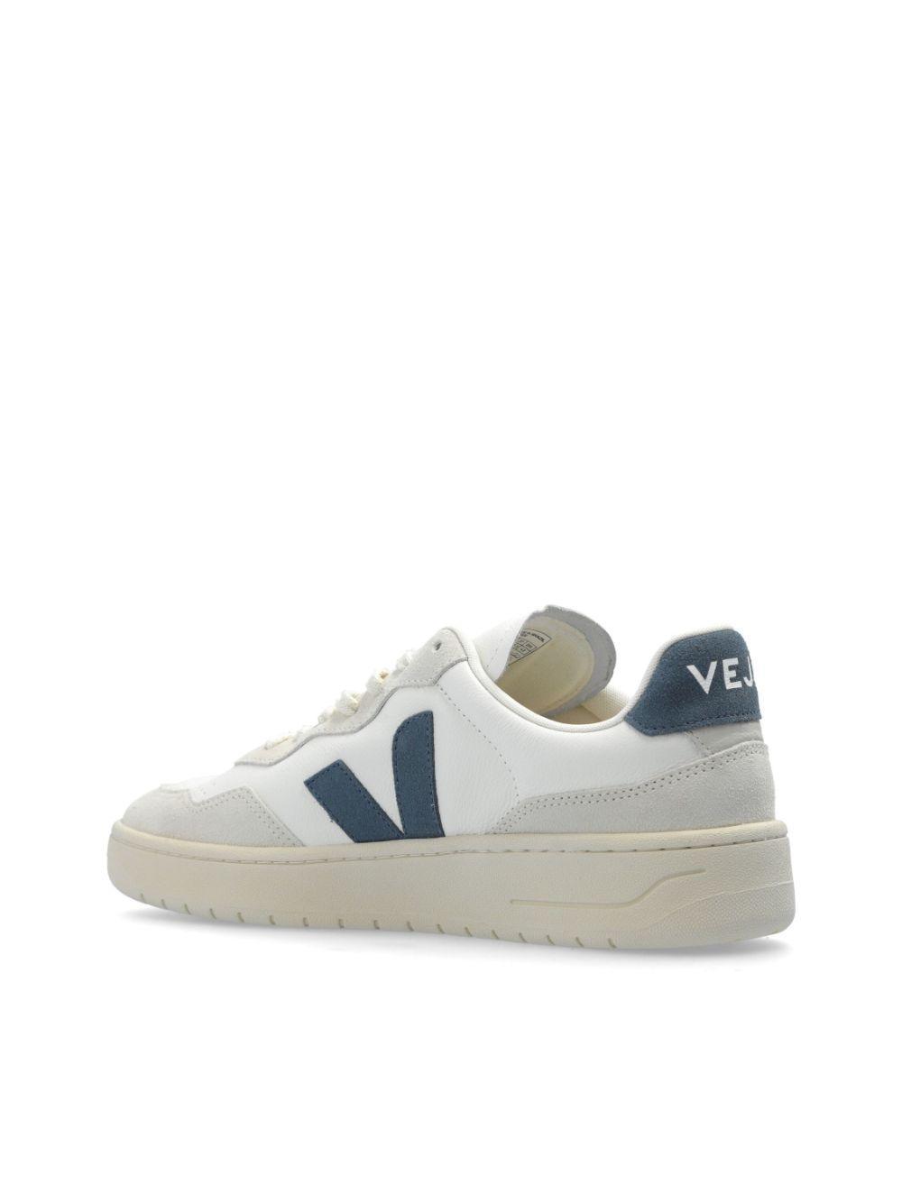 V-90 sneakers Product Image