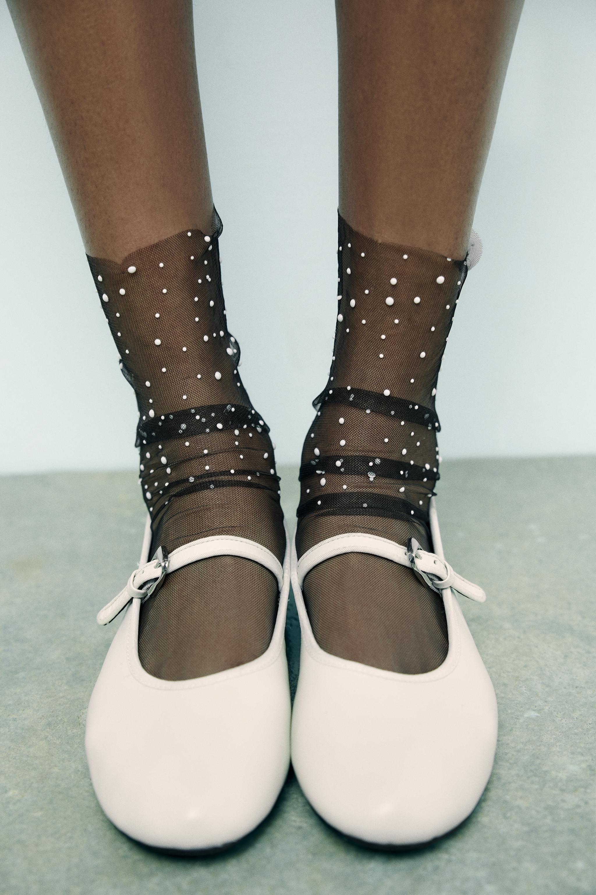 PEARL TULLE SOCKS Product Image