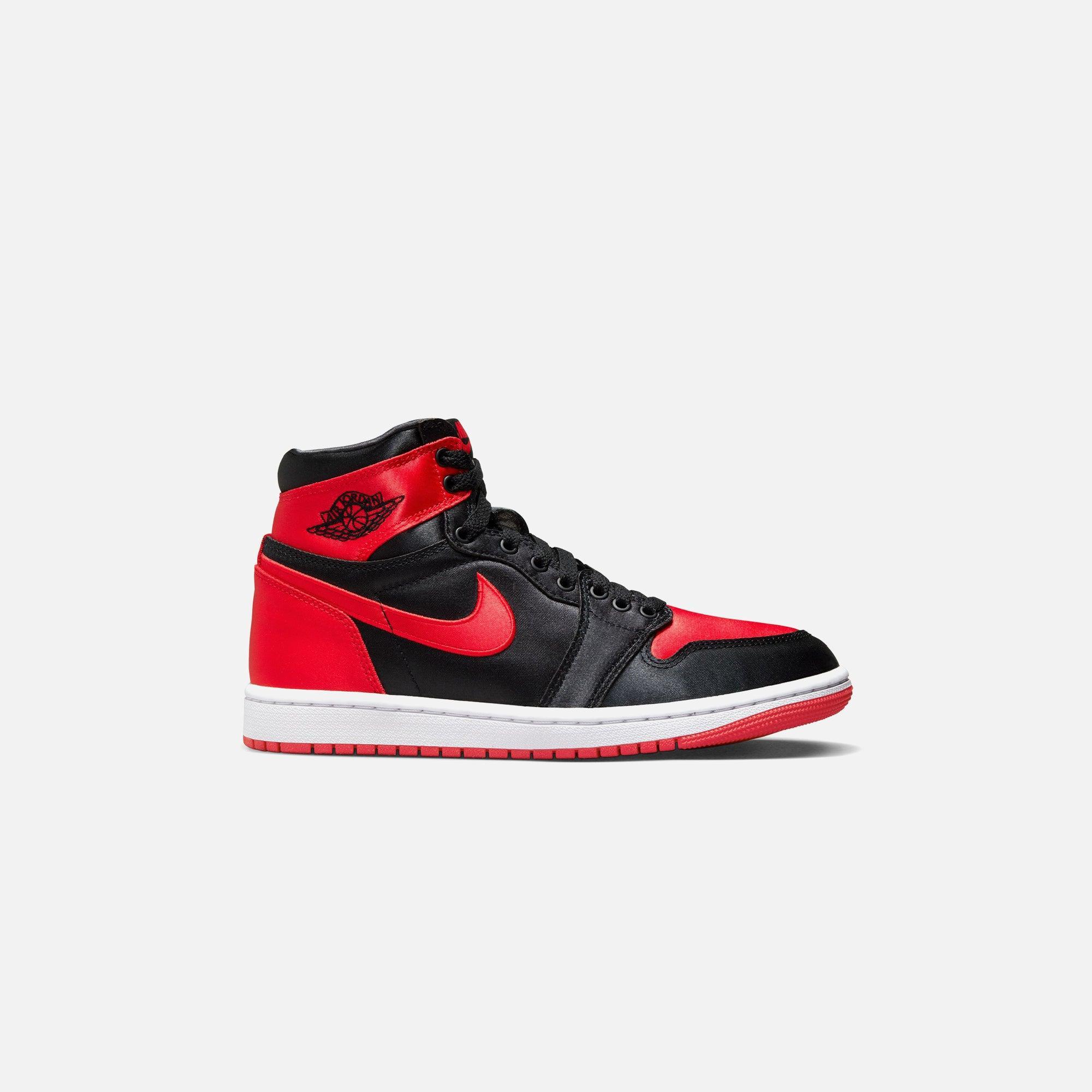 Jordan WMNS Air Jordan 1 Retro High OG - Black / University Red / White Female Product Image