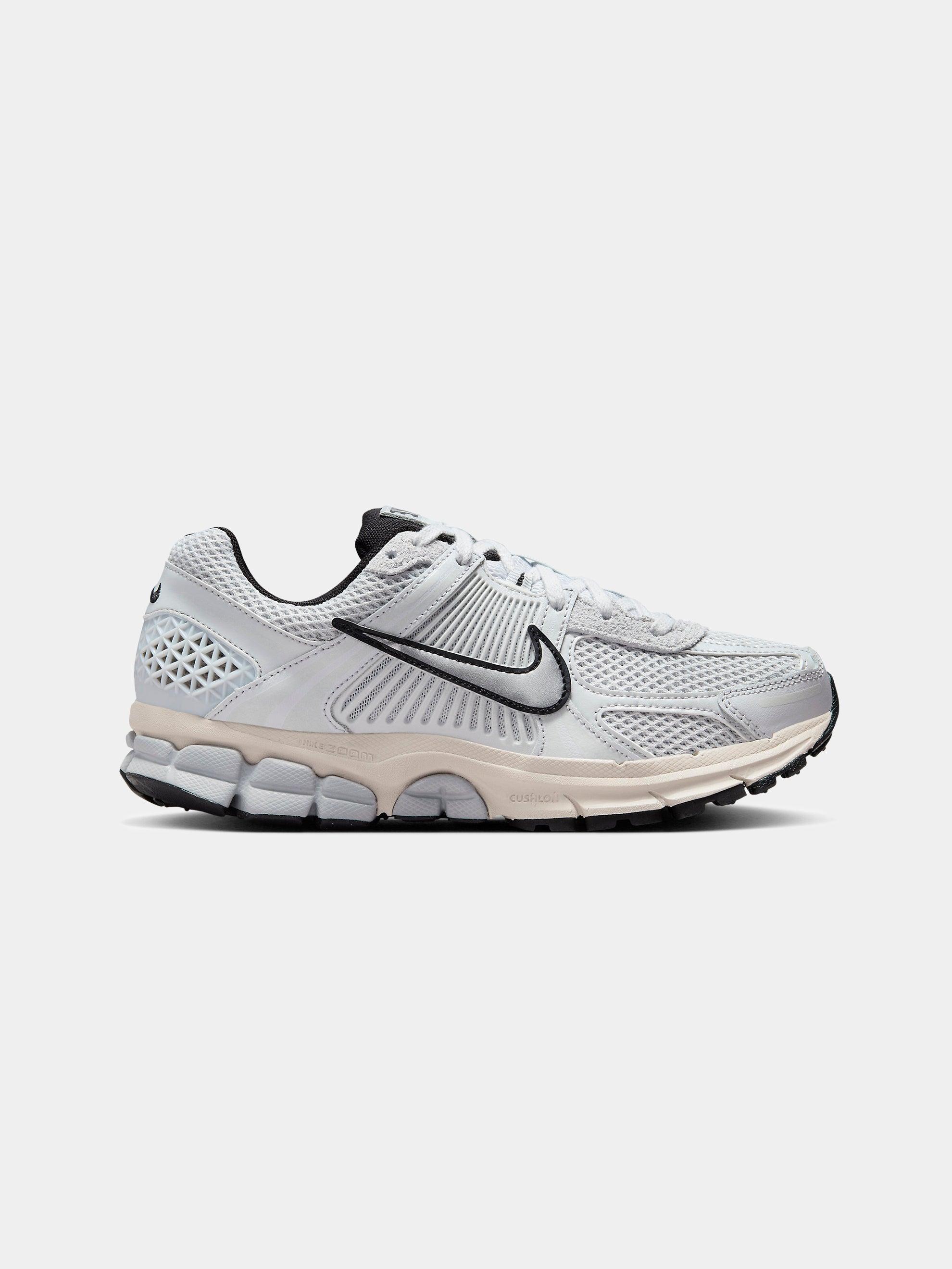 Nike Zoom Vomero 5 (Pure Platinum/Chrome/Lt.Orewood Brwn) Product Image