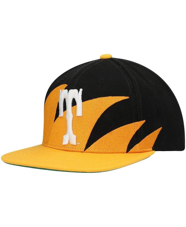 Mens Mitchell & Ness Tennessee /Black Tennessee Volunteers Sharktooth Snapback Hat Product Image