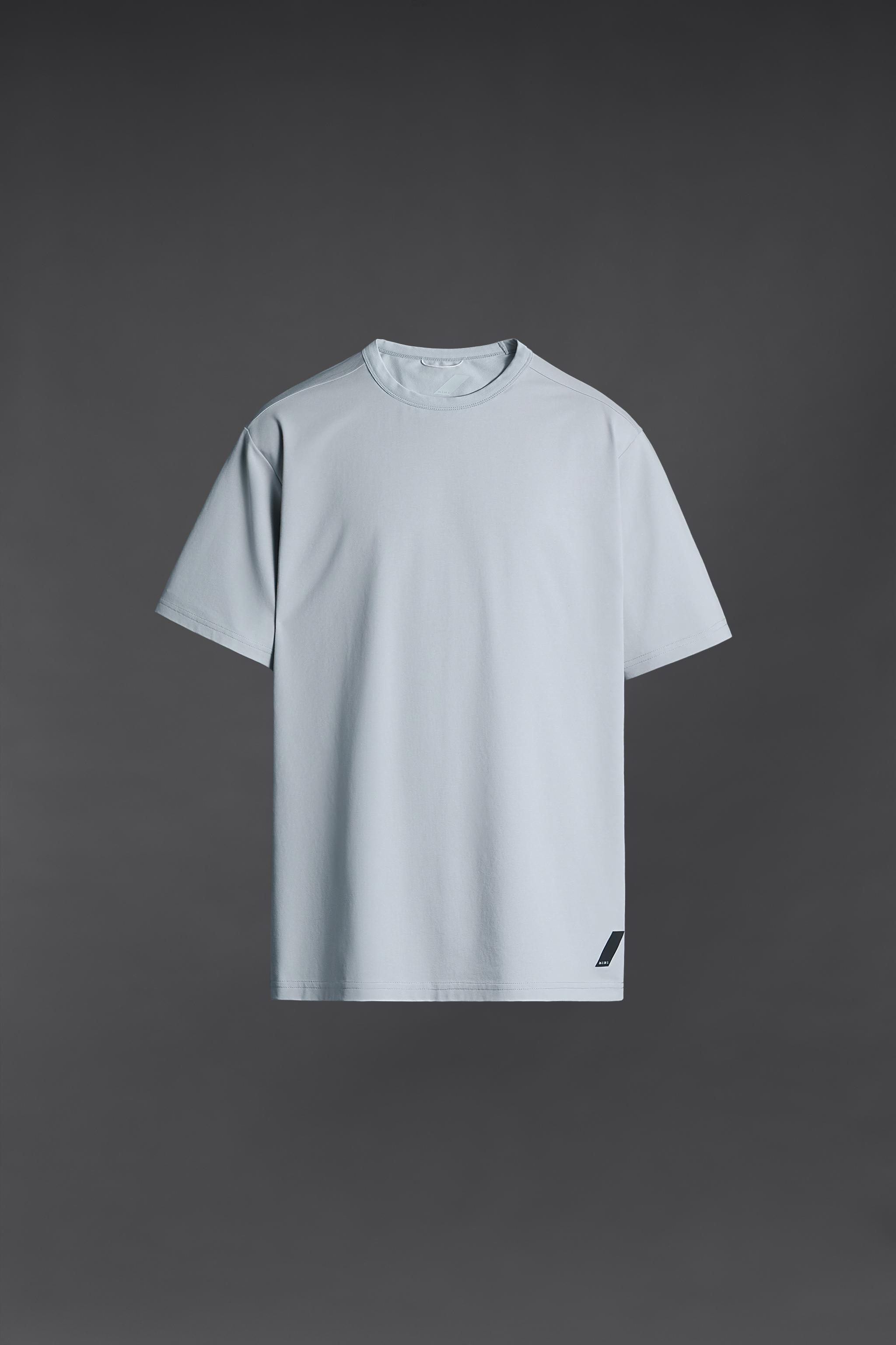 STRETCH WORKOUT T-SHIRT Product Image