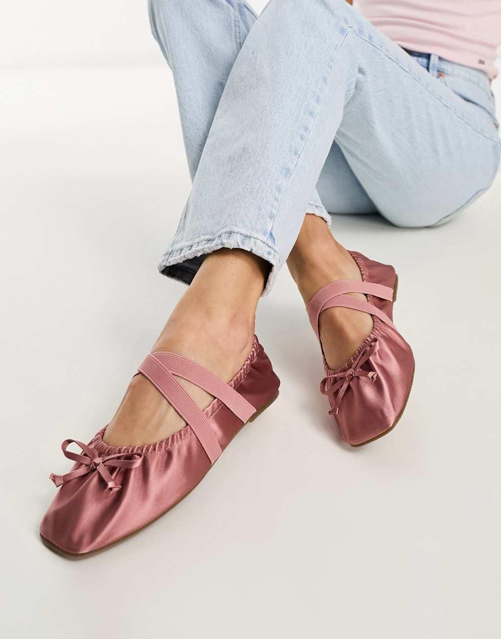 ASOS DESIGN Los Angeles ruched ballet flat in rose satin Product Image