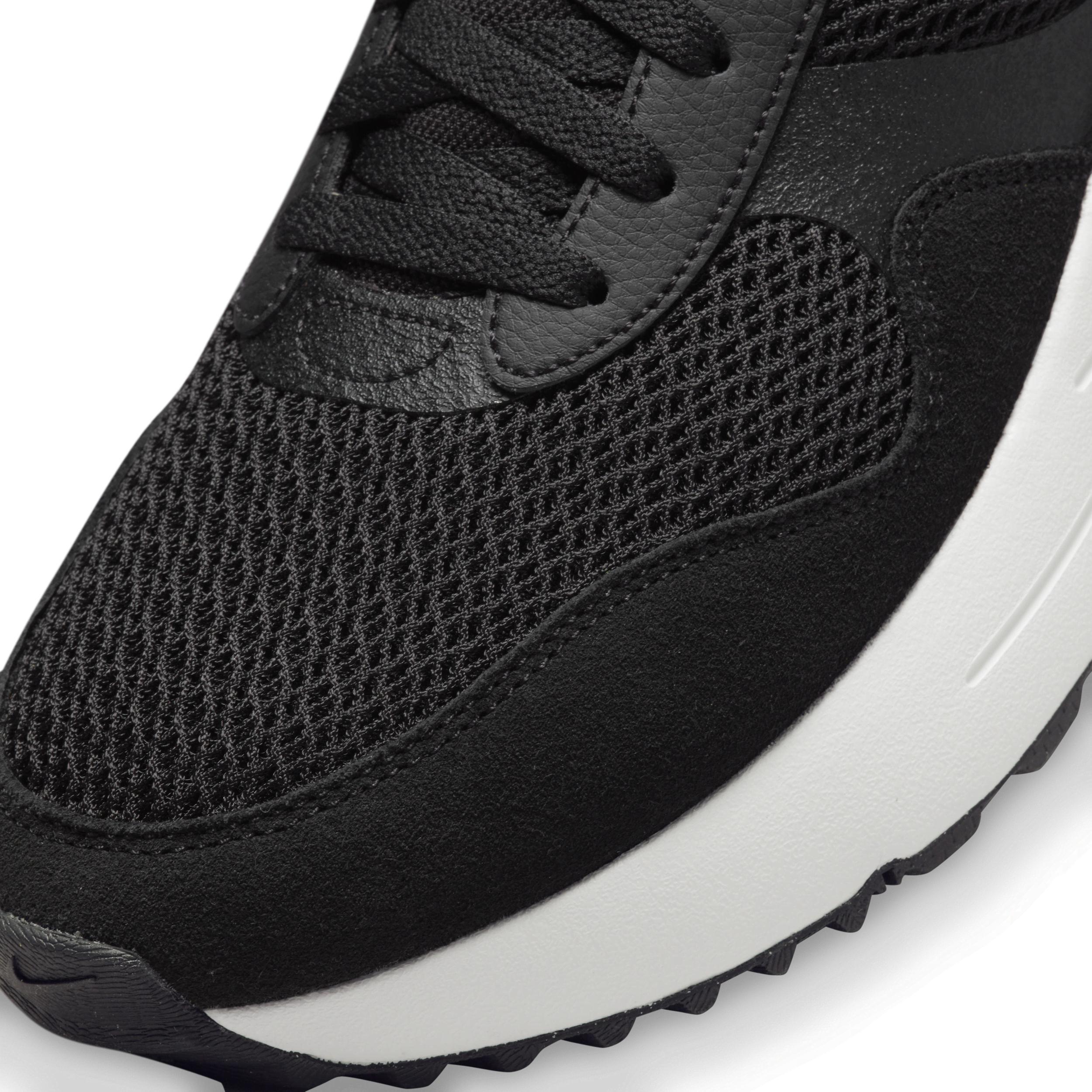 Nike Men's Air Max SYSTM Shoes Product Image