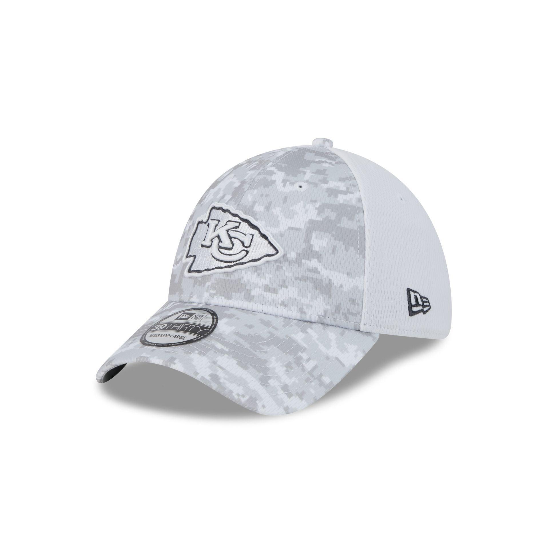 Kansas City Chiefs 2024 Salute to Service 39THIRTY Stretch Fit Hat Male Product Image