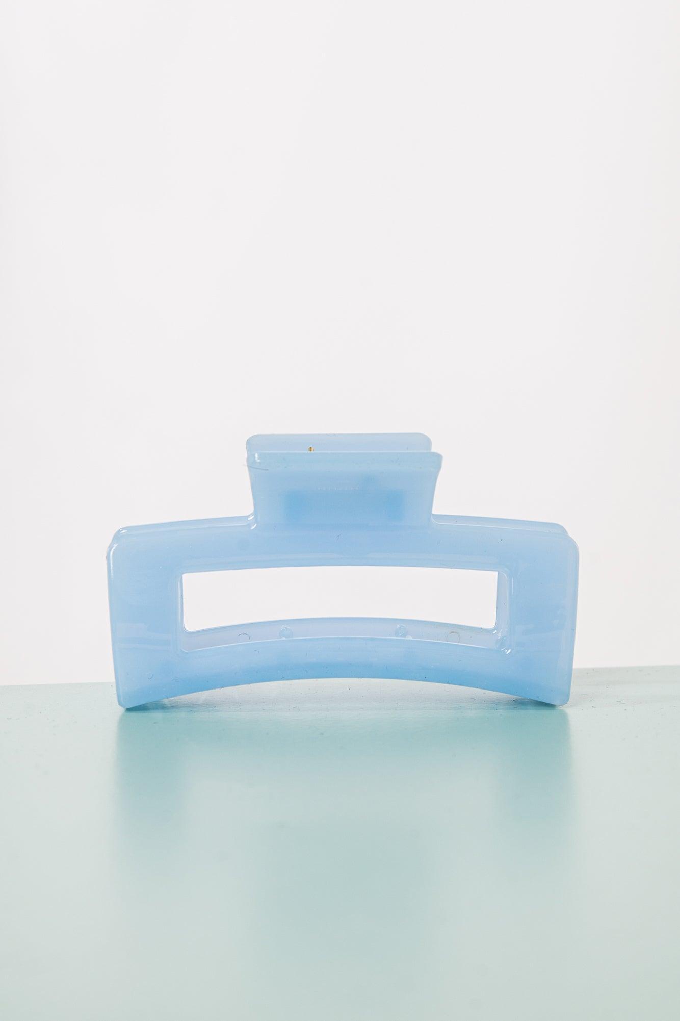 Unendingly Chic Hair Claw Blue Product Image