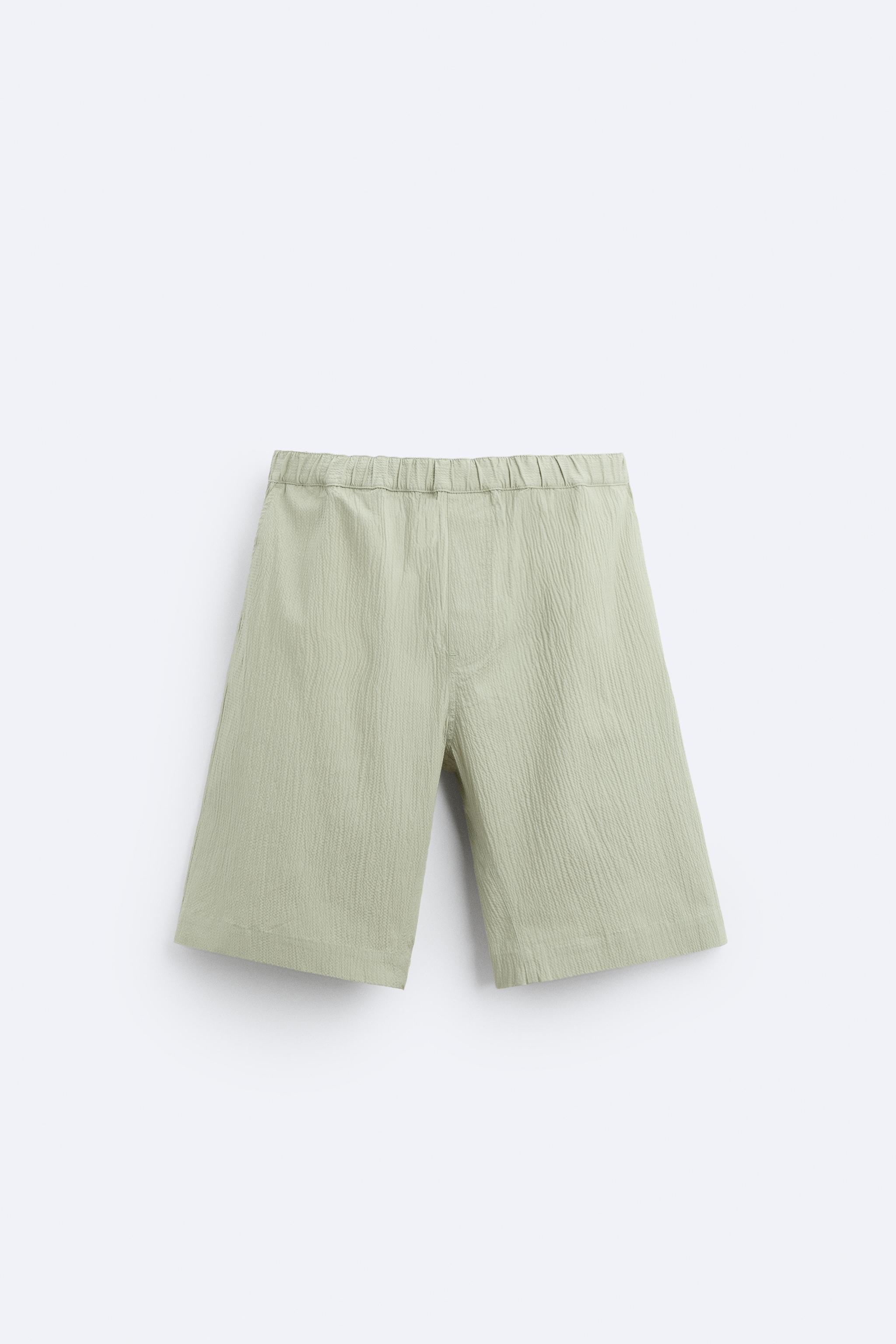 SEERSUCKER SHORTS Product Image