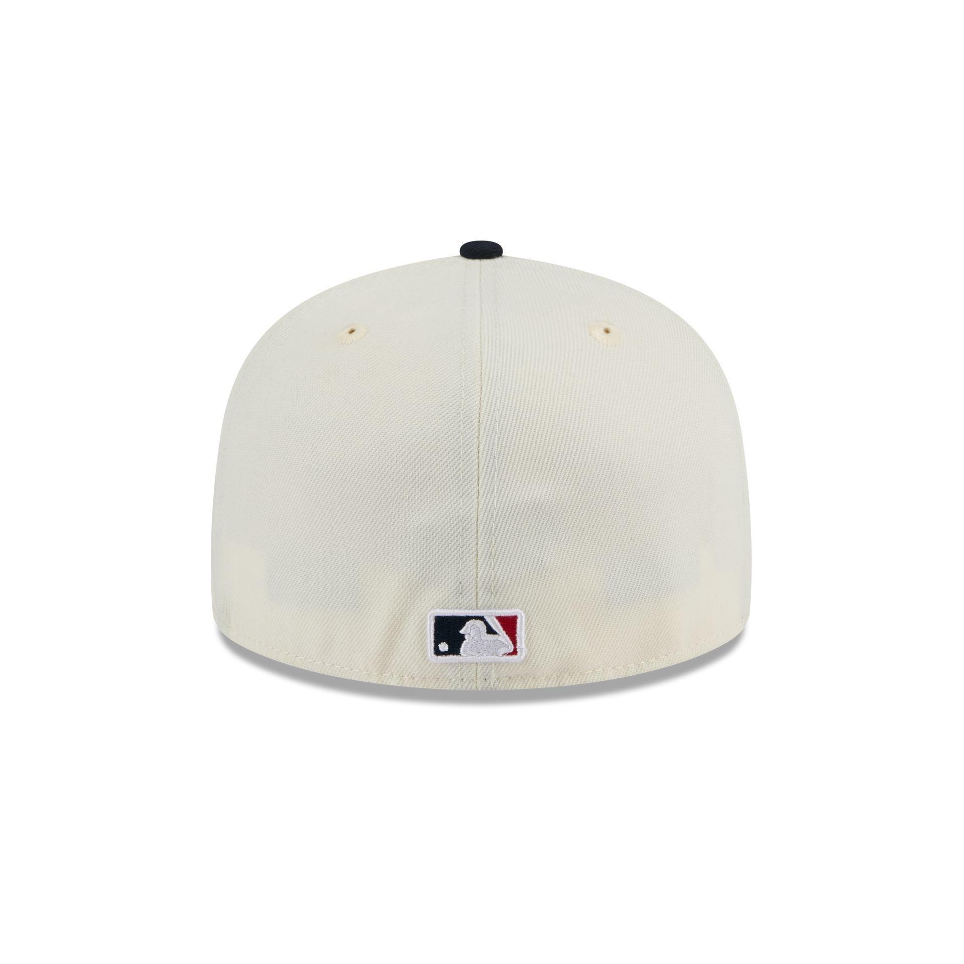 Minnesota Twins Chrome 59FIFTY Fitted Hat Male Product Image