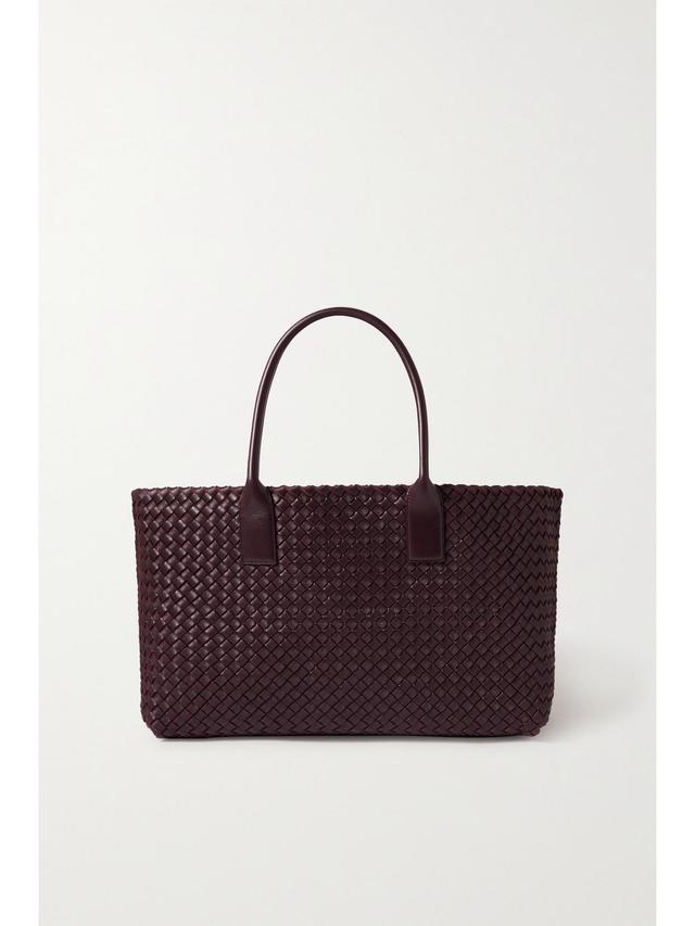 BOTTEGA VENETA Cabat Medium Intrecciato Leather Tote In Purple Product Image