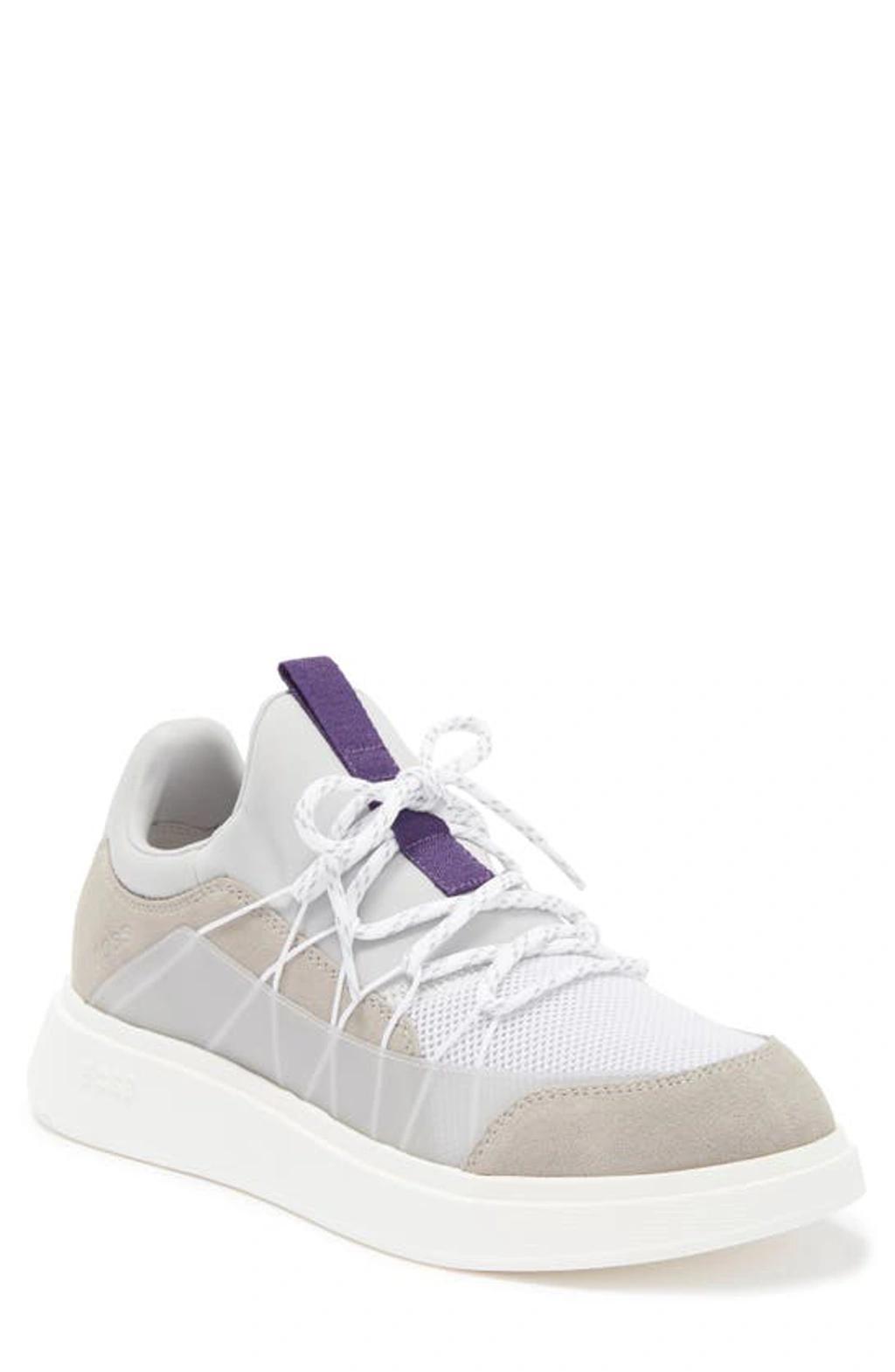 Bulton Running Shoe In Open White Product Image