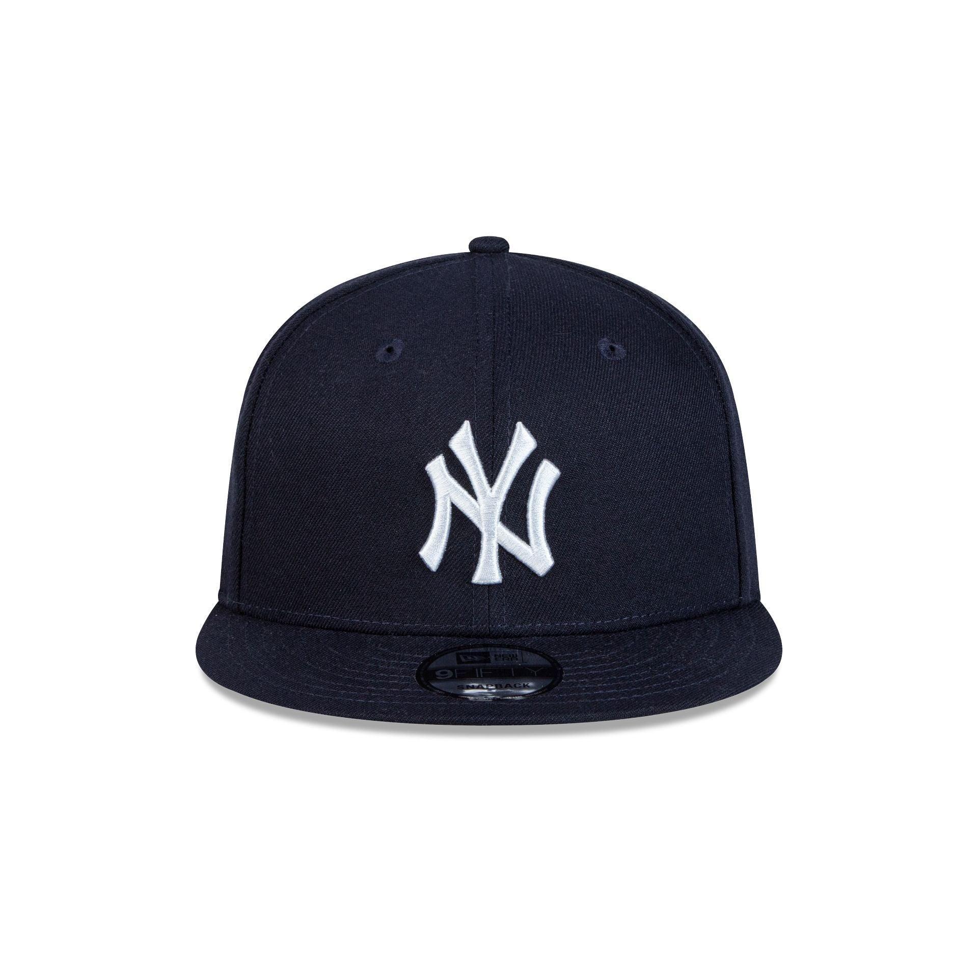 New York Yankees 2024 Postseason Side Patch 9FIFTY Snapback Hat Male Product Image