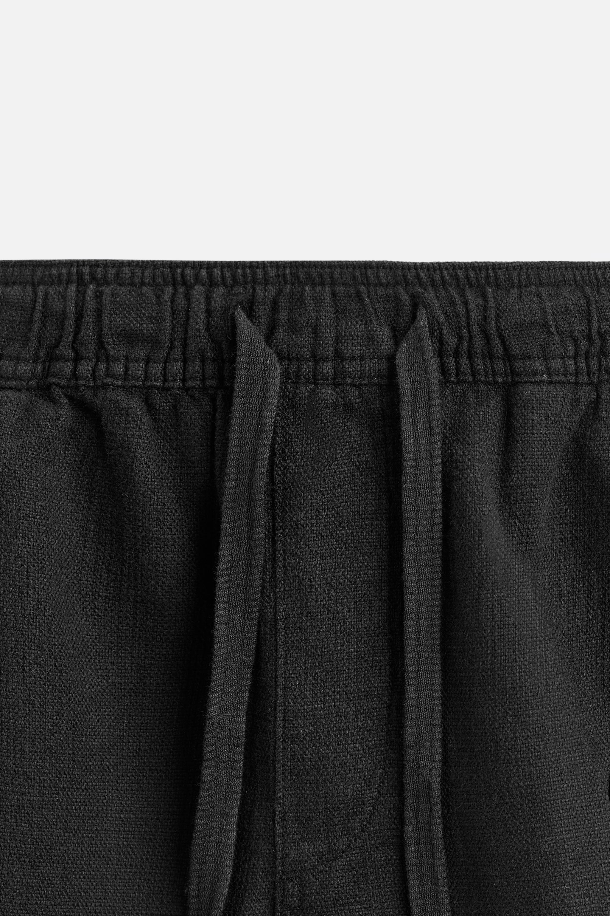 TEXTURED COTTON SHORTS Product Image