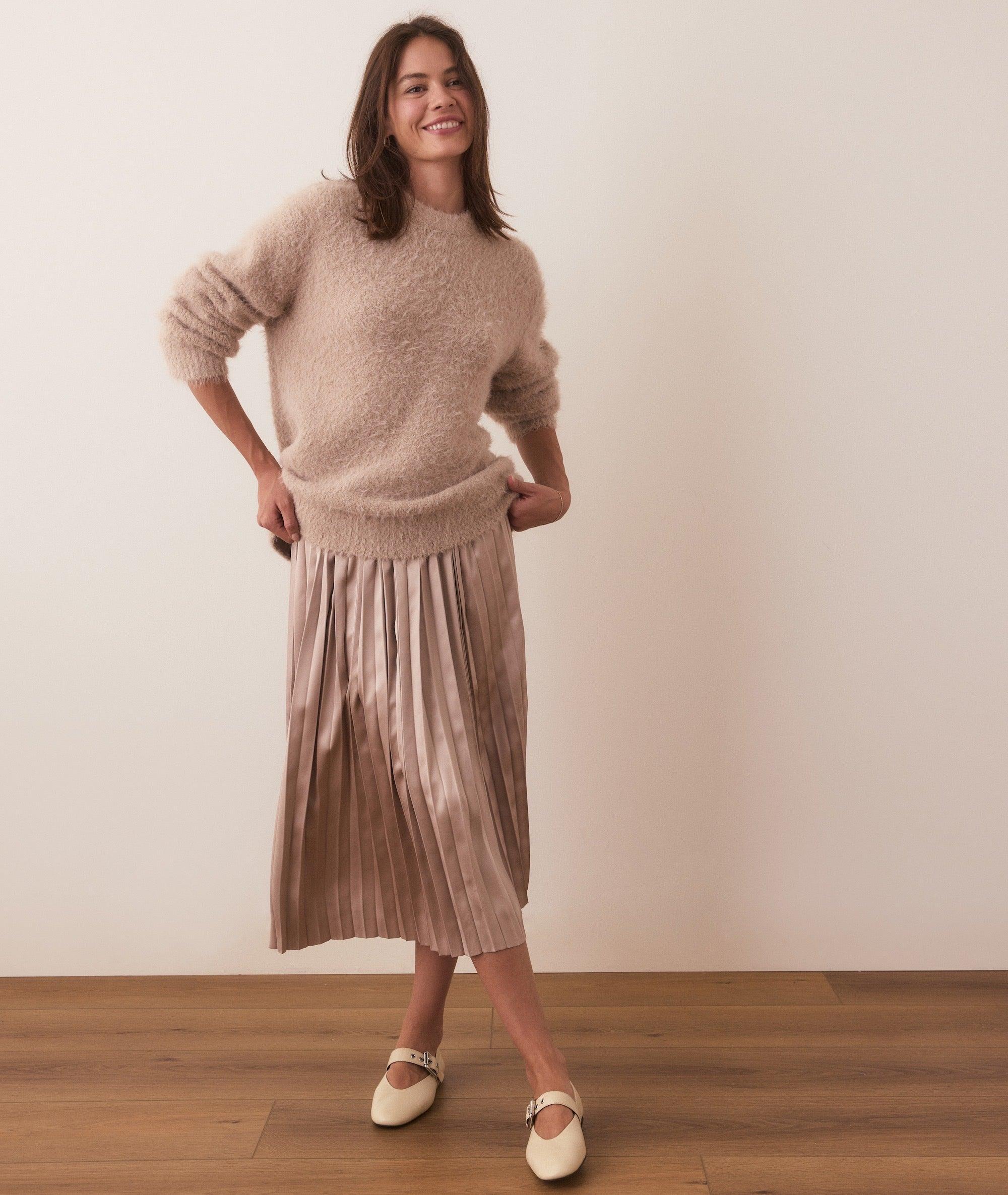 Chelsea Pleated Midi Skirt Product Image