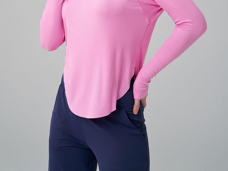 Long-Sleeve Boat Neck Scoop Hem Sports T-Shirt Product Image