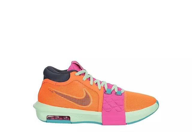 Nike Men's LeBron Witness 8 Basketball Shoes Product Image