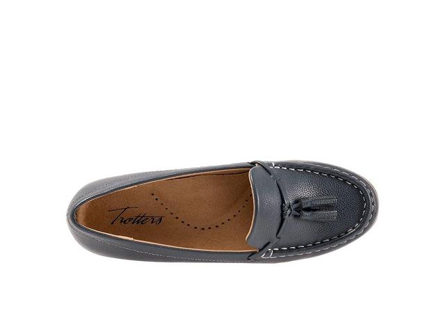 Trotters Dawson Tassel Loafer Product Image