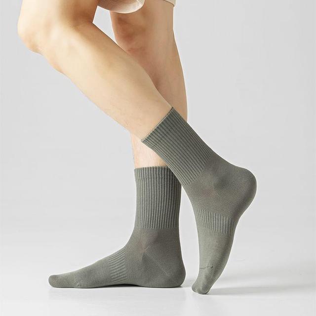 Plain Crew Socks Product Image