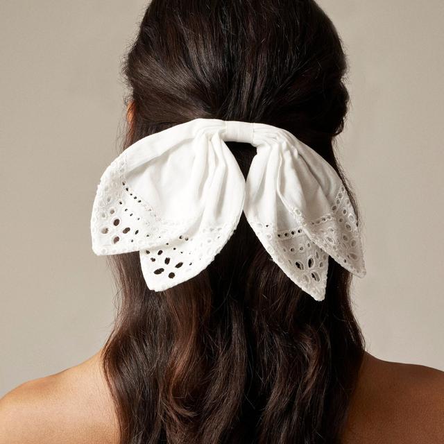 Eyelet bow hair clip Product Image