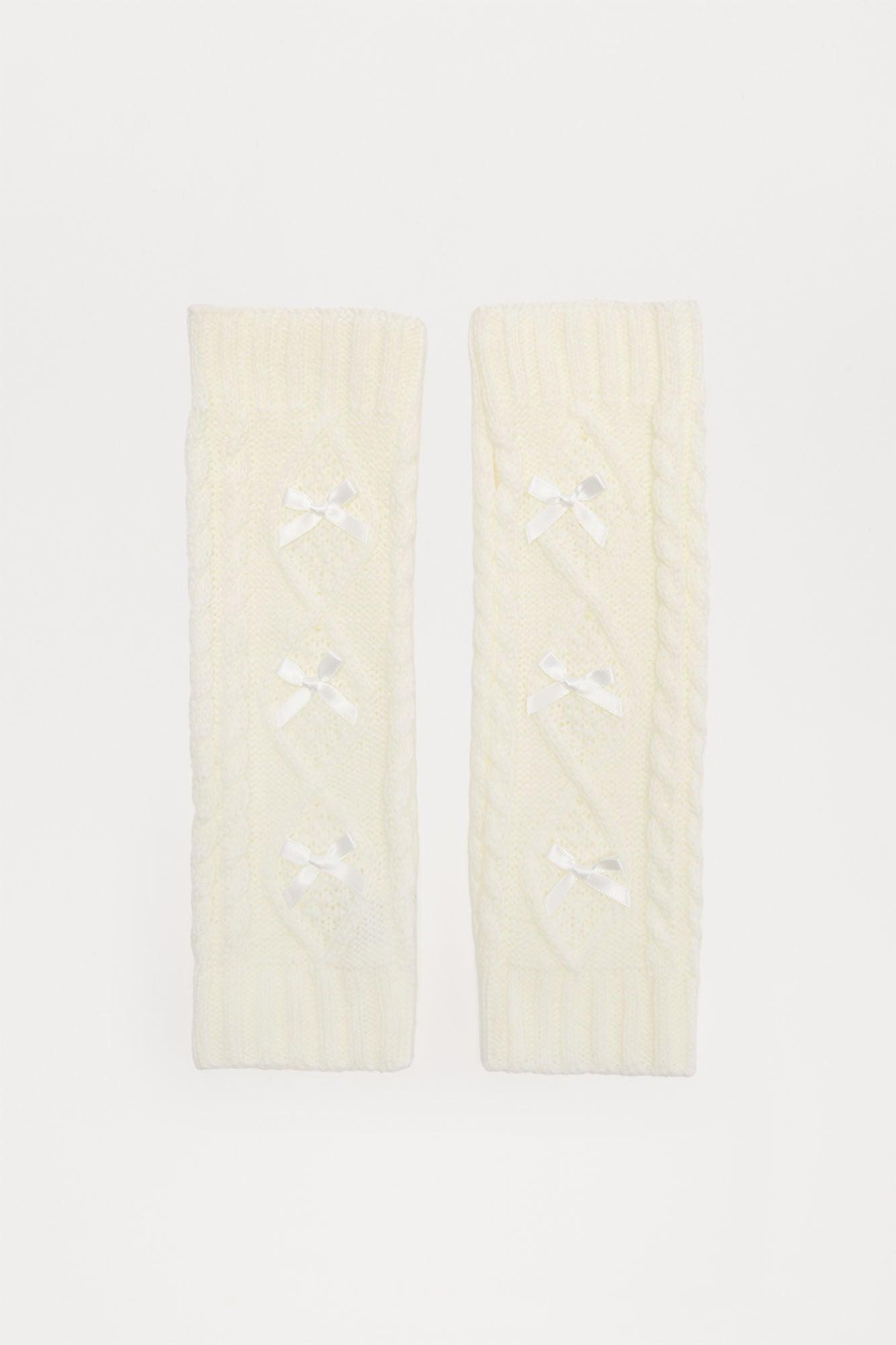 Sweet Attraction Arm Warmers - Ivory Product Image