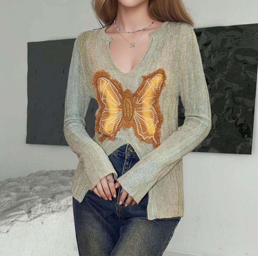 Long Sleeve V-Neck Butterfly Applique Slit Knit Top Product Image