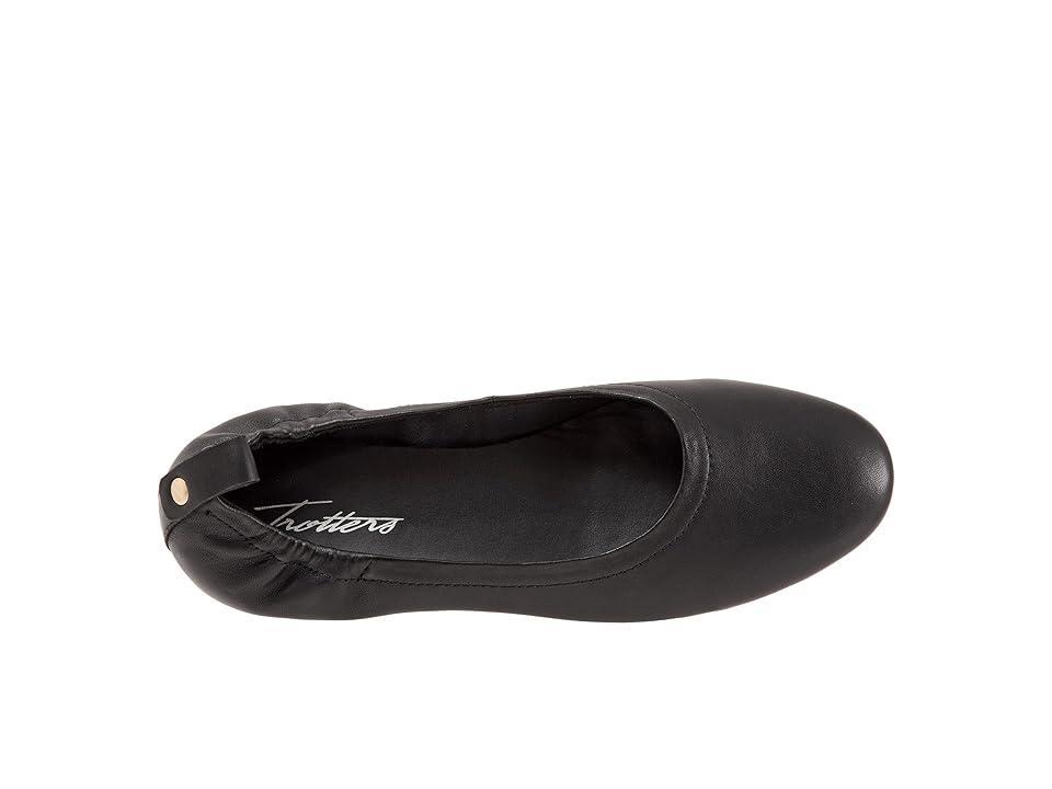 Trotters Gia Ballet Flat Product Image