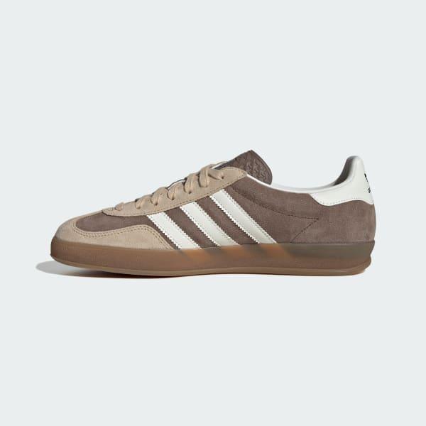 Gazelle Indoor Shoes Product Image