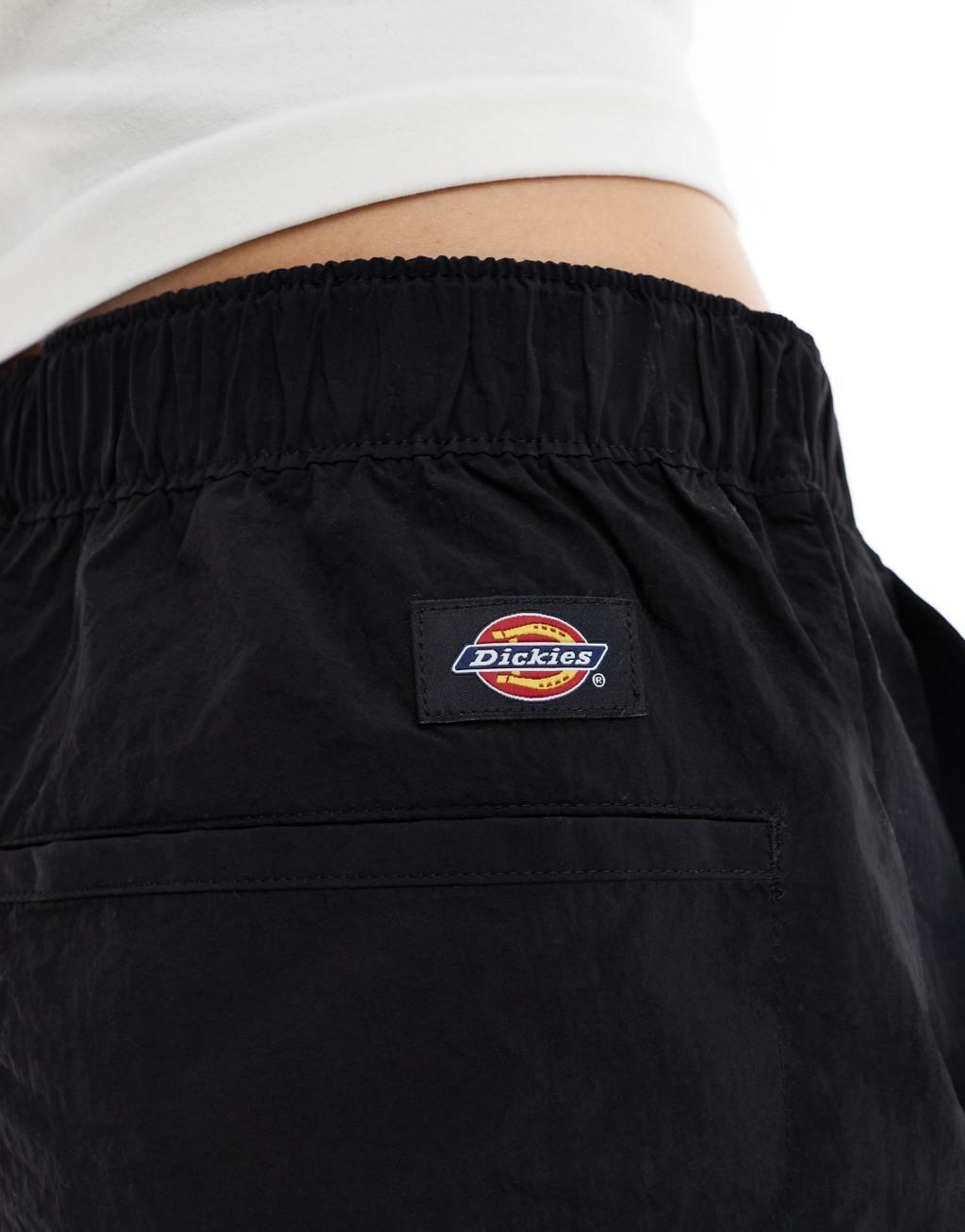 Dickies jackson tech nylon tape belt shorts in black - exclusive to ASOS Product Image