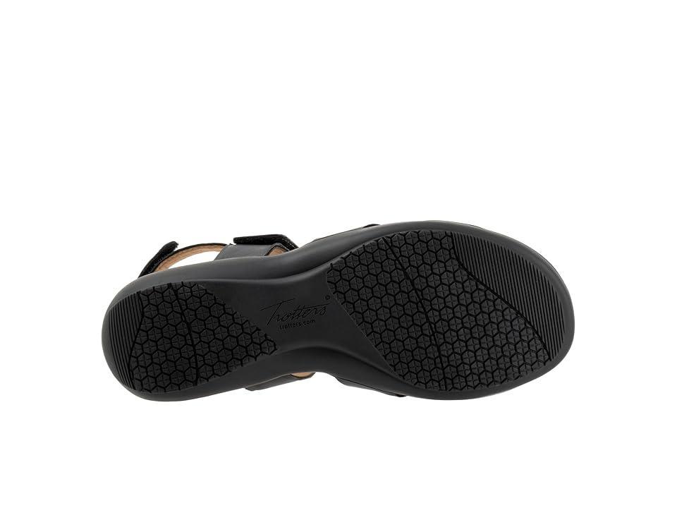 Trotters River Women's Sandals Product Image