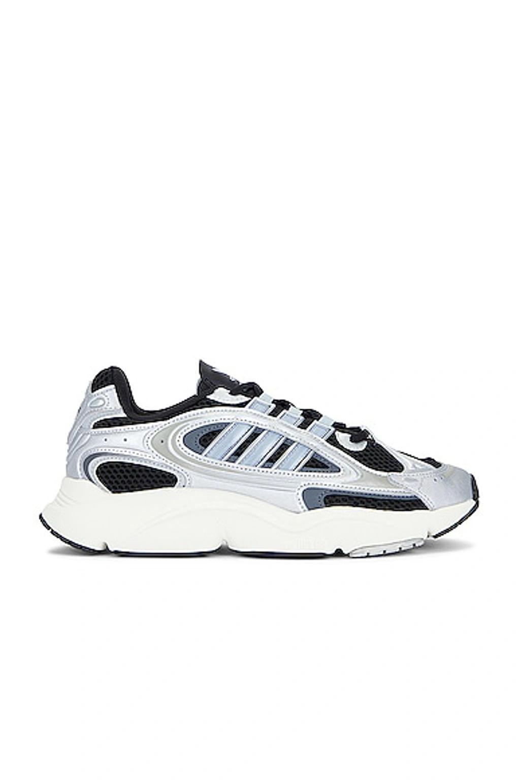 ADIDAS ORIGINALS Ozmillen Panelled Sneakers In White/grey/silver Product Image