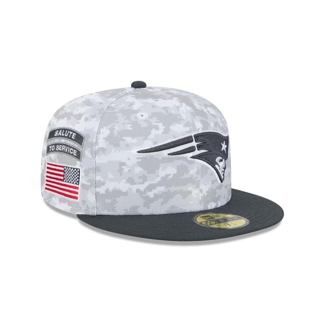 New England Patriots 2024 Salute to Service 59FIFTY Fitted Hat Male Product Image