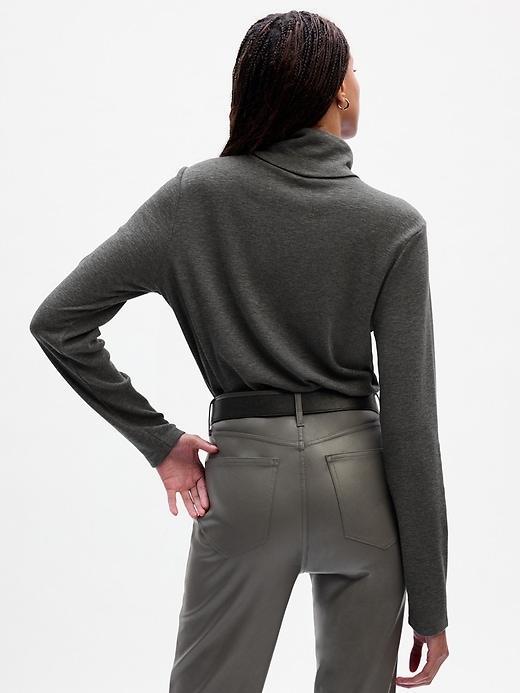 Essential Rib Turtleneck T-Shirt Product Image