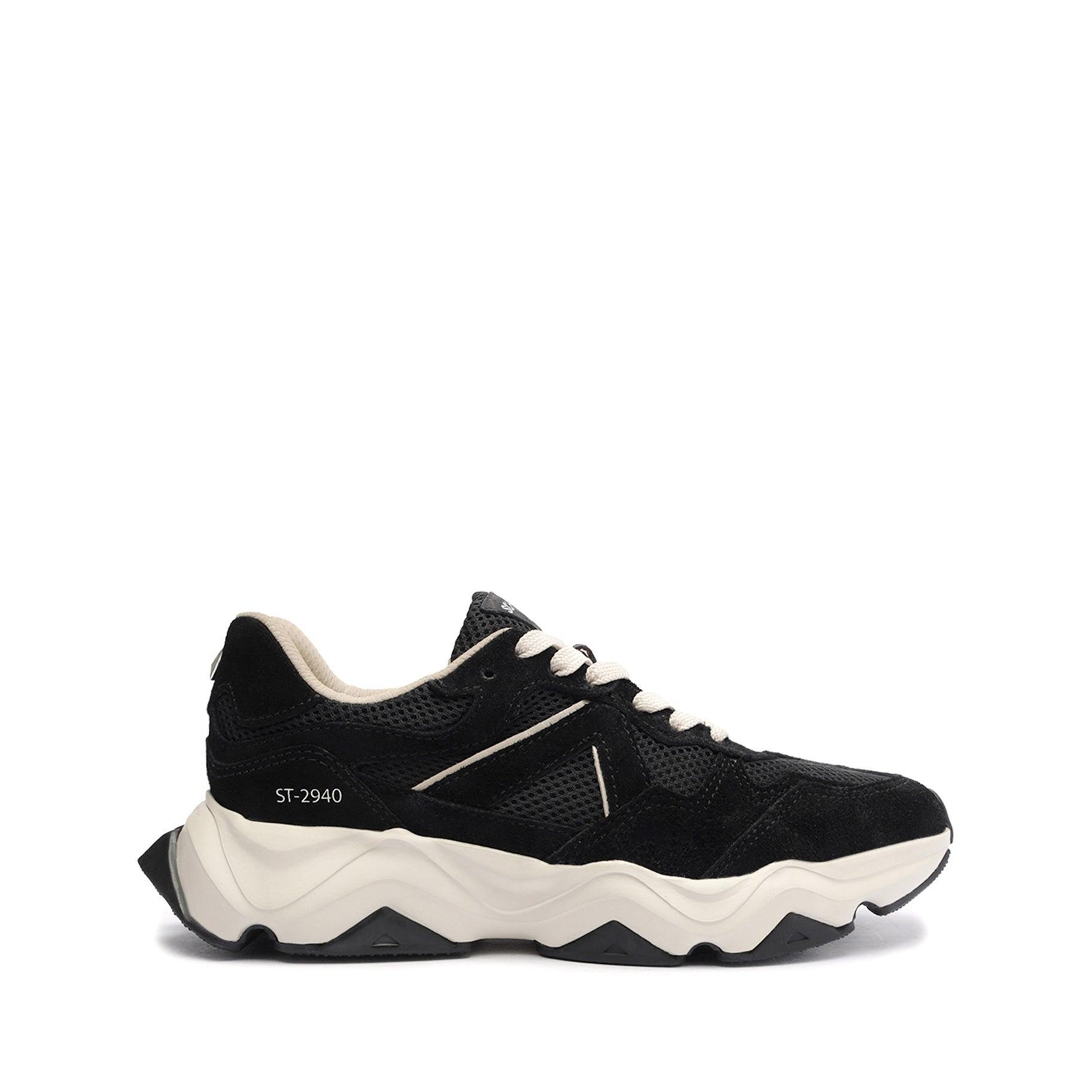 ST-2940 Suede Sneaker Female Product Image