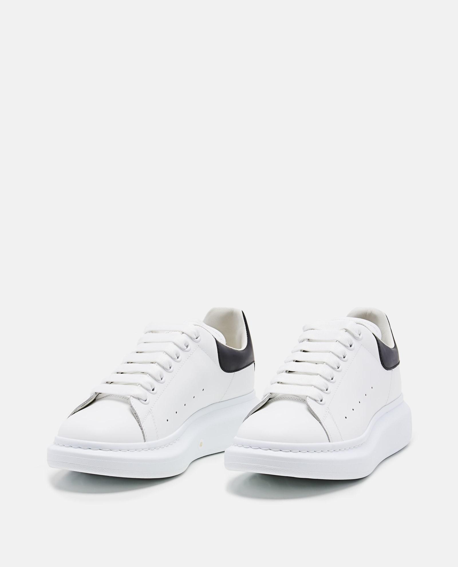 Sneakers Oversize Larry In White Product Image