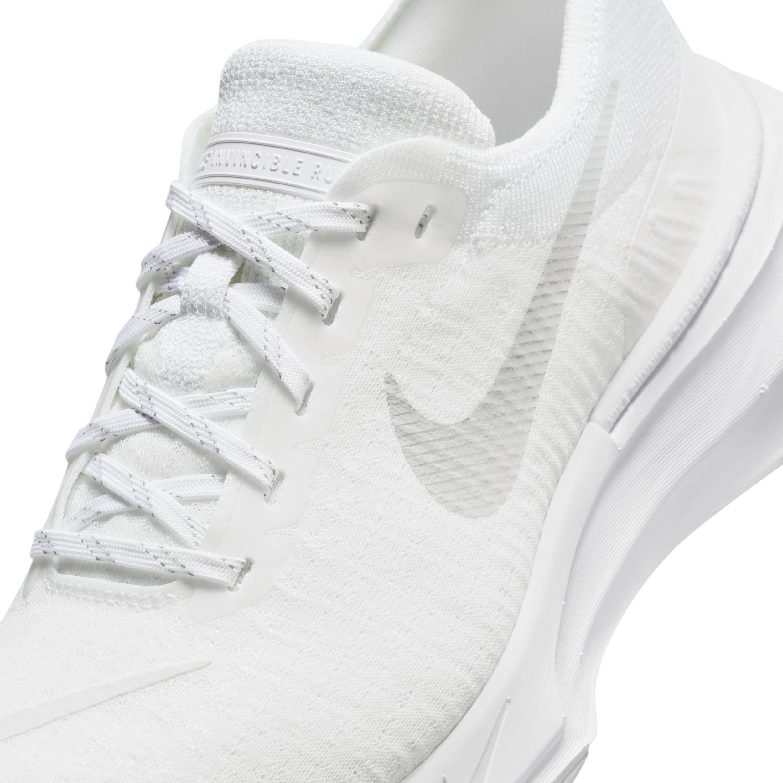 Nike Women's Invincible 3 Road Running Shoes (Extra Wide) Product Image