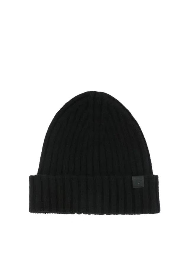 Ribbed Beanie Product Image