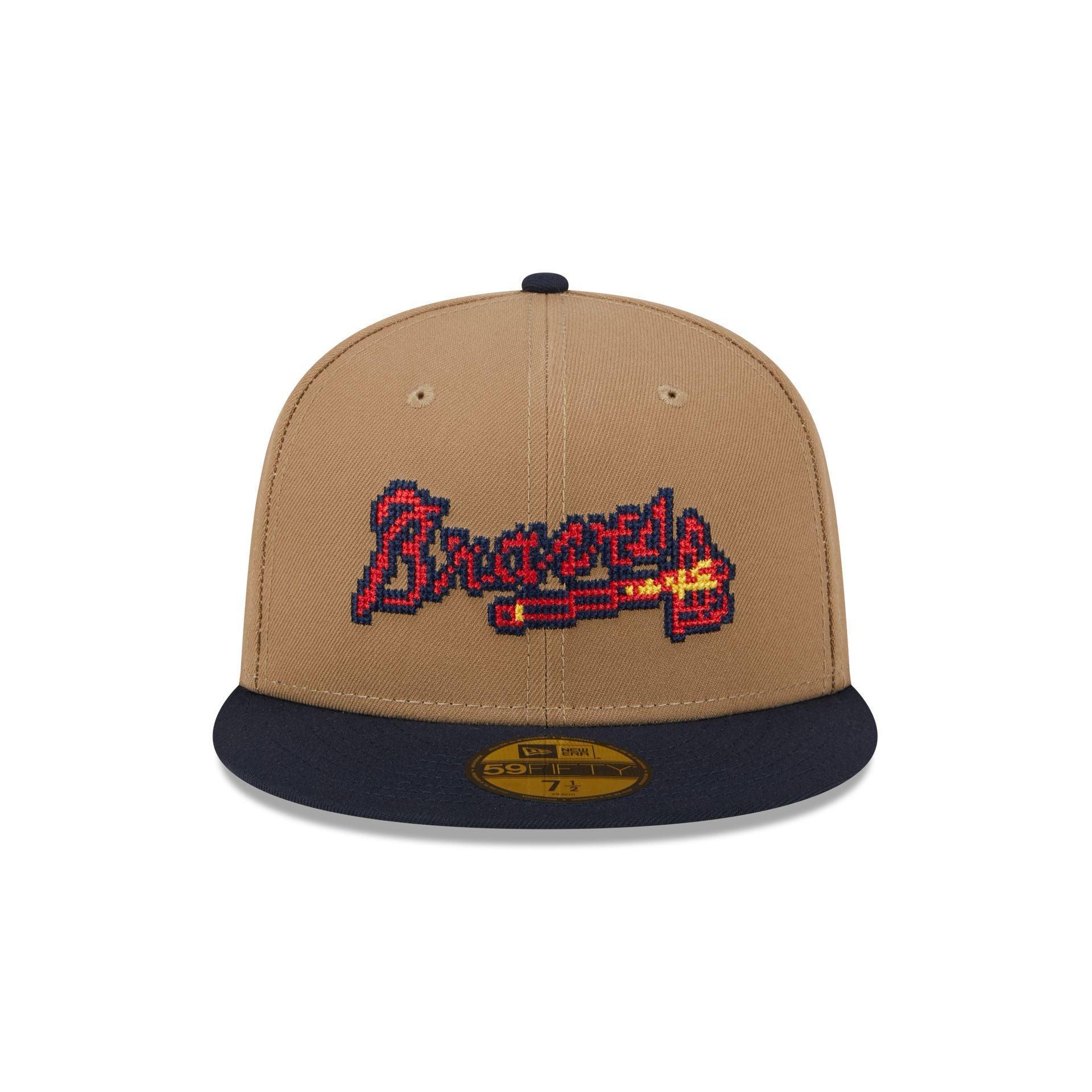 Atlanta Braves Classic 8-Bit Wordmark 59FIFTY Fitted Hat Male Product Image