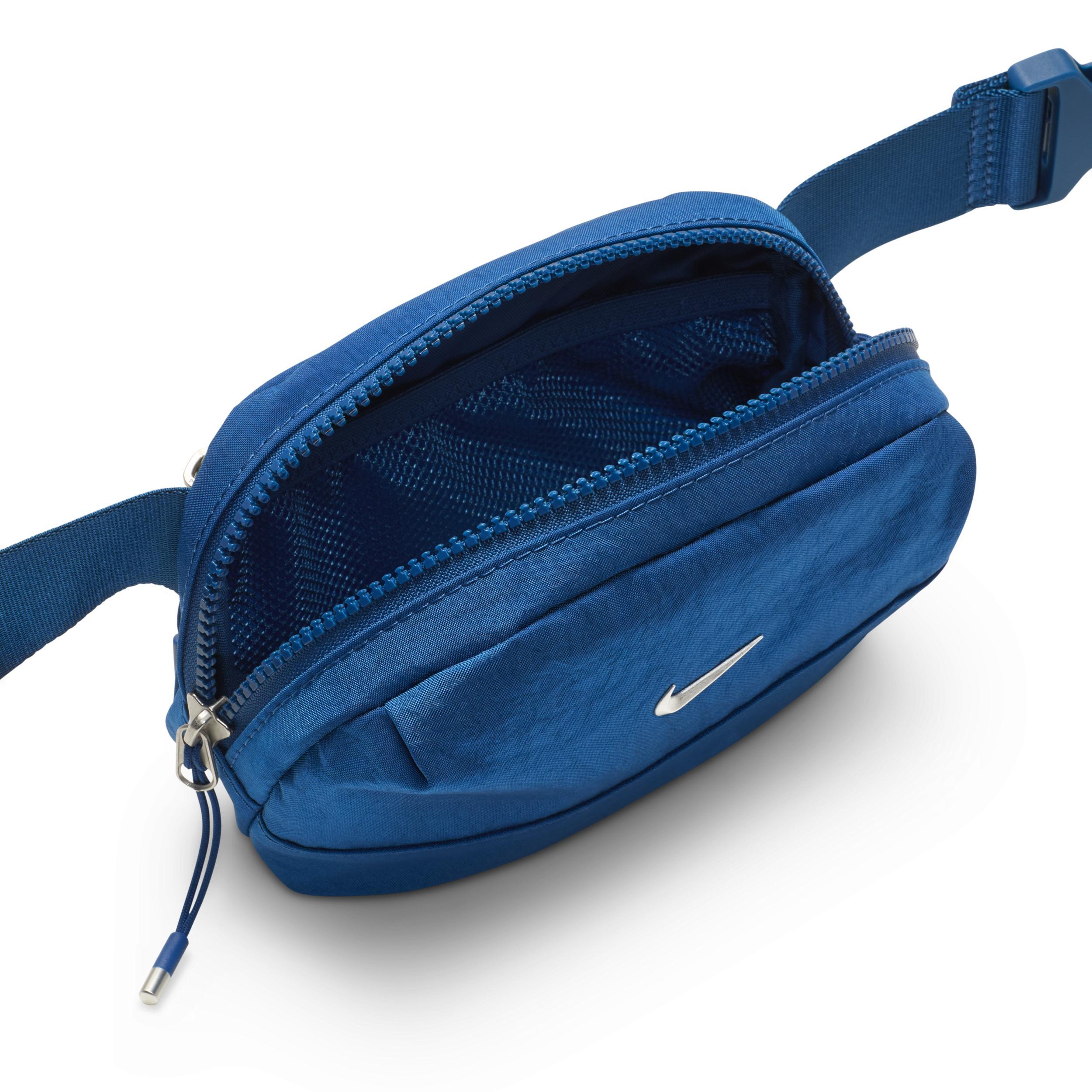 Nike Unisex Aura Crossbody Bag (2L) Product Image