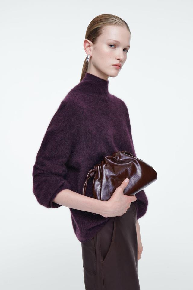 MINI CAVATELLI CLUTCH - LEATHER Product Image