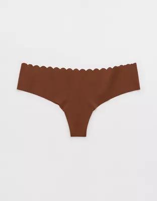 SMOOTHEZ No Show Scallop Thong Underwear Product Image