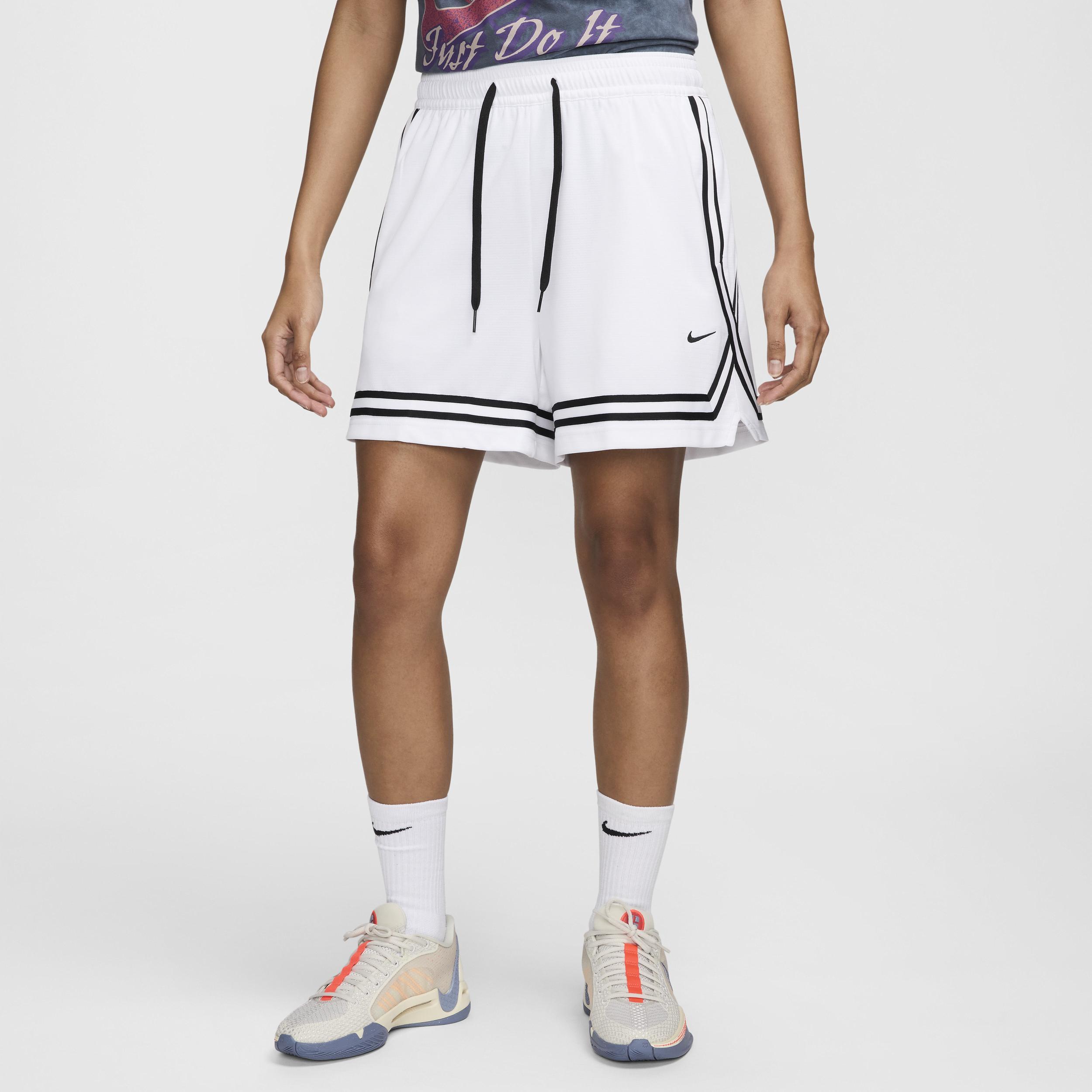 Nike Women's Crossover Dri-FIT 5" Basketball Shorts Product Image