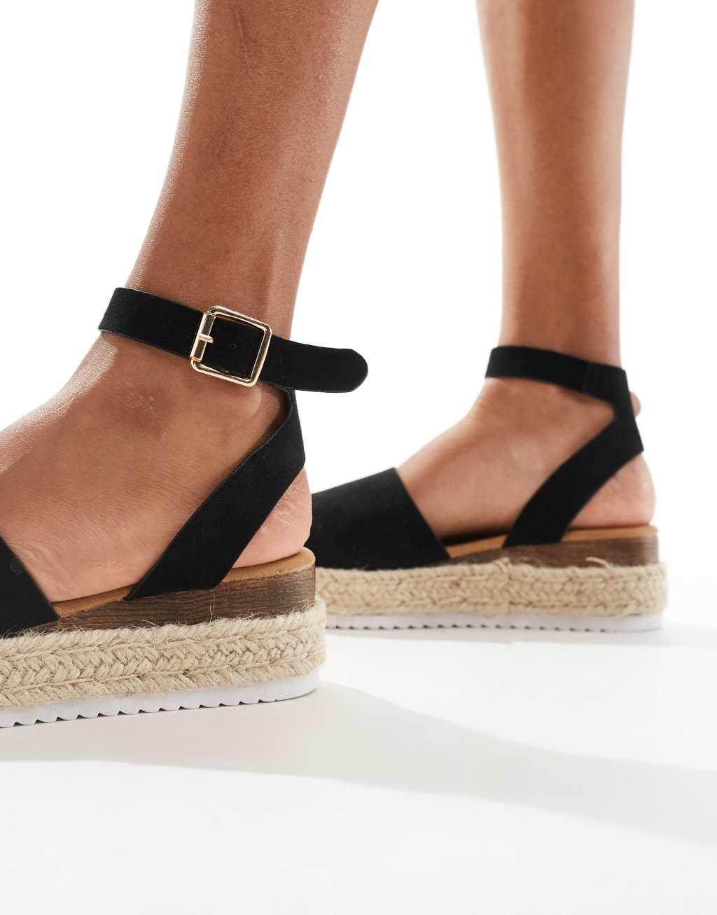 Truffle Collection flatform espadrilles in black Product Image