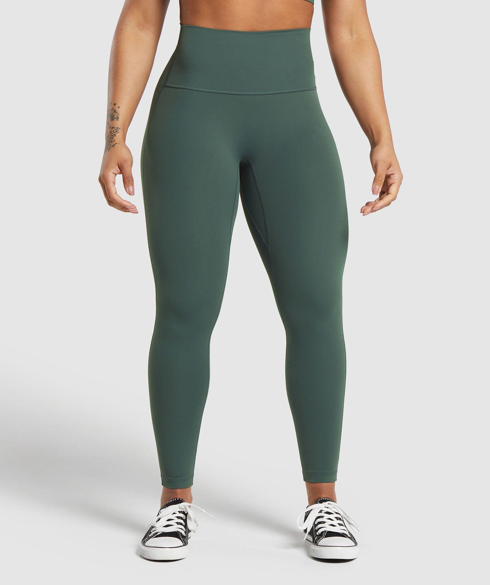 Legacy Short Leggings Product Image