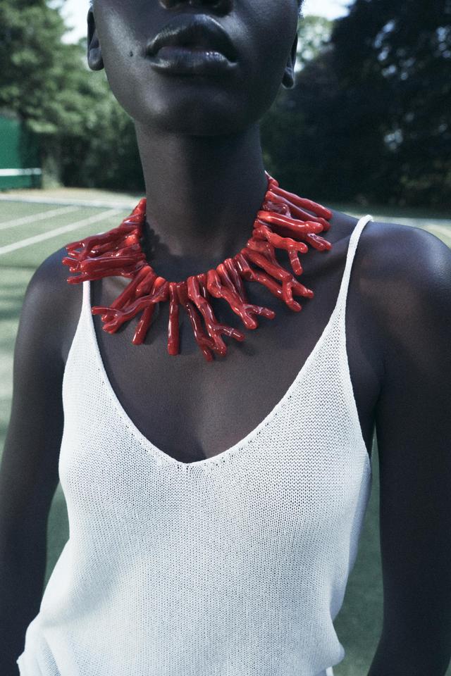 CORAL EFFECT NECKLACE Product Image